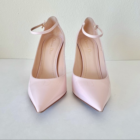 Dior D-Strap Pump - Picture 5 of 16